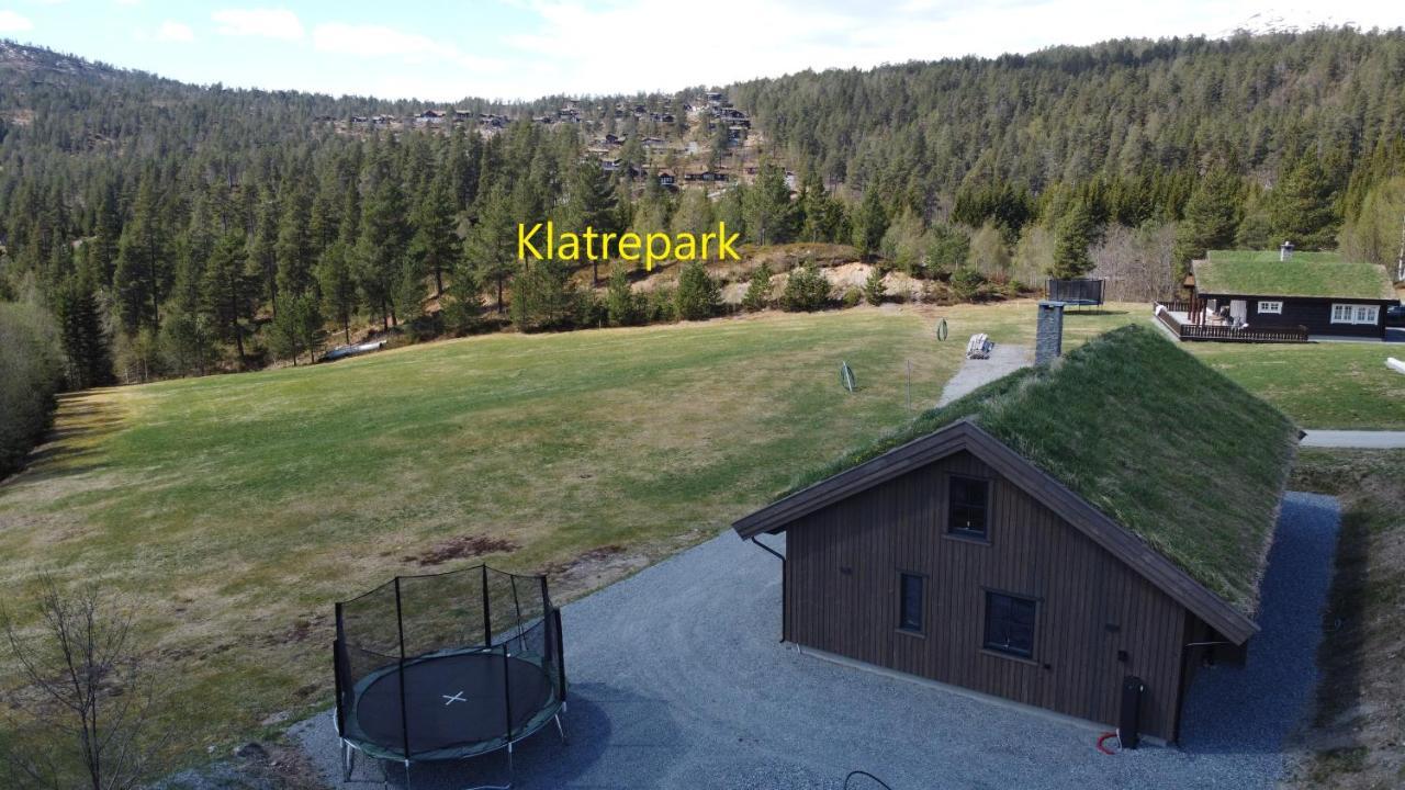 Hytte I Stryn Med Elbil Lader Bagian luar foto